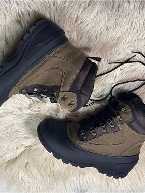 3M Thinsulate Brown and Black Men's Insulated Hiking Boots